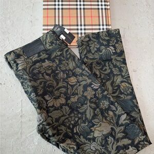 Burberry Floral Patterned Pants - Black and Green size 29